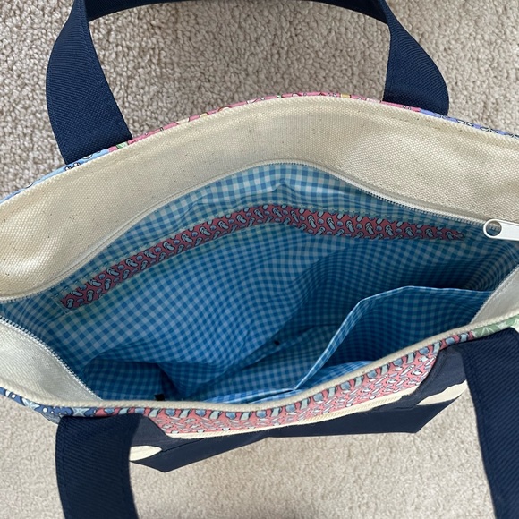 Vineyard Vines Patchwork Mini Tote - Picture 2 of 6